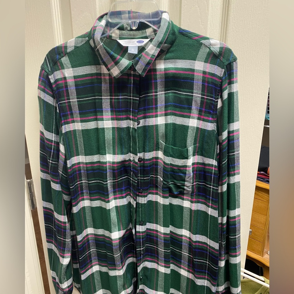 Old Navy long sleeve large plaid shirt XL